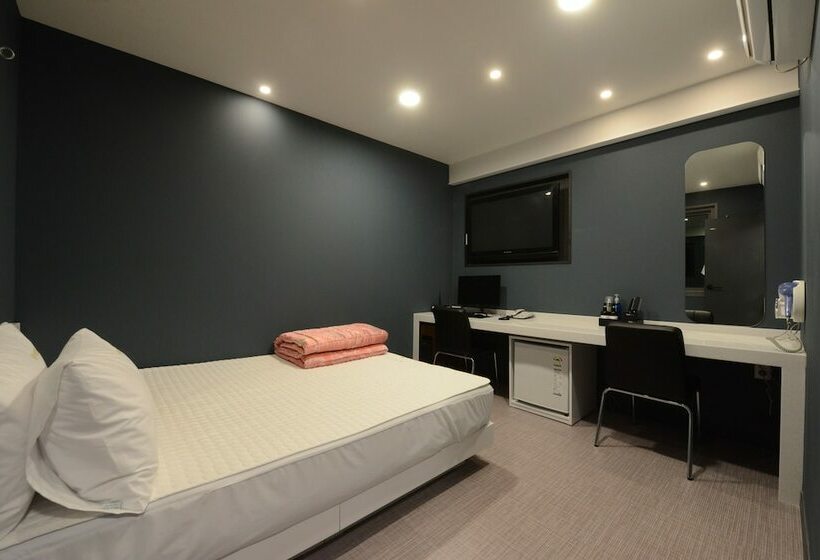 Номер Стандарт, Top Motel Busan