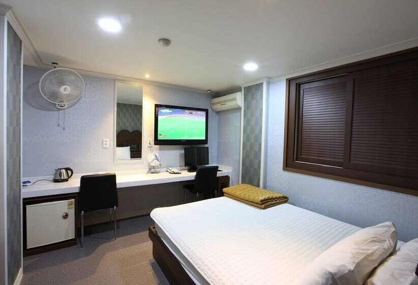 Номер Стандарт, Top Motel Busan