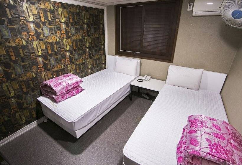Номер Стандарт, Top Motel Busan