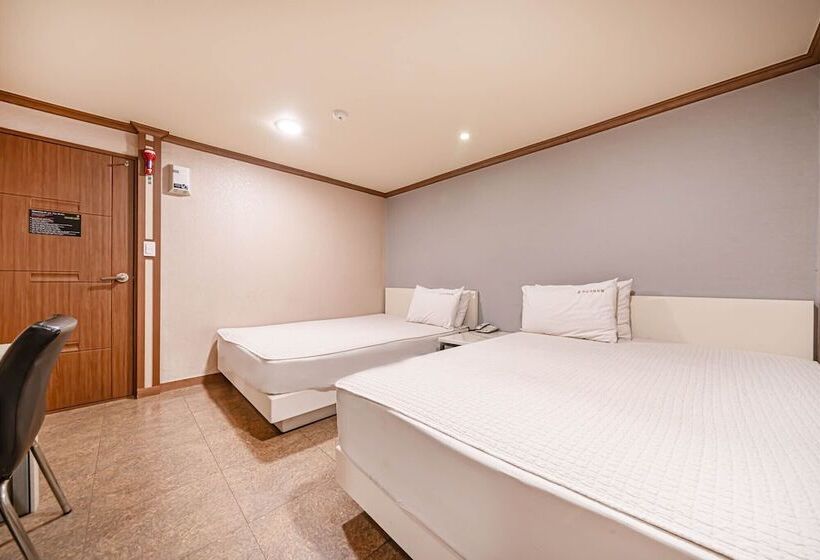 Номер Deluxe, Top Motel Busan