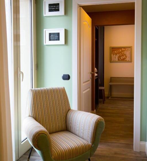 سوییت با چشم‌انداز کوه, Al Campanile   Luxury Suites & Apartments