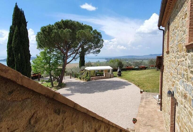 آپارتمان 1 خوابه با بالکن, Antico Casale Tiravento