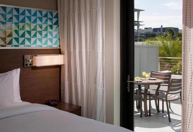 带大床的套房, Residence Inn By Marriott Miami Beach South Beach