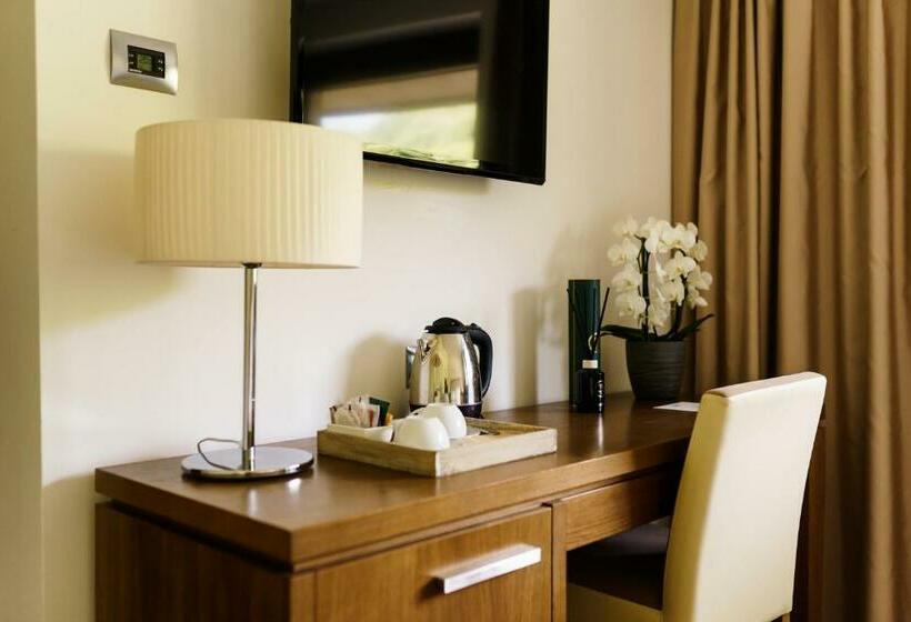 اتاق استاندارد, Aqua Montis Resort & Spa