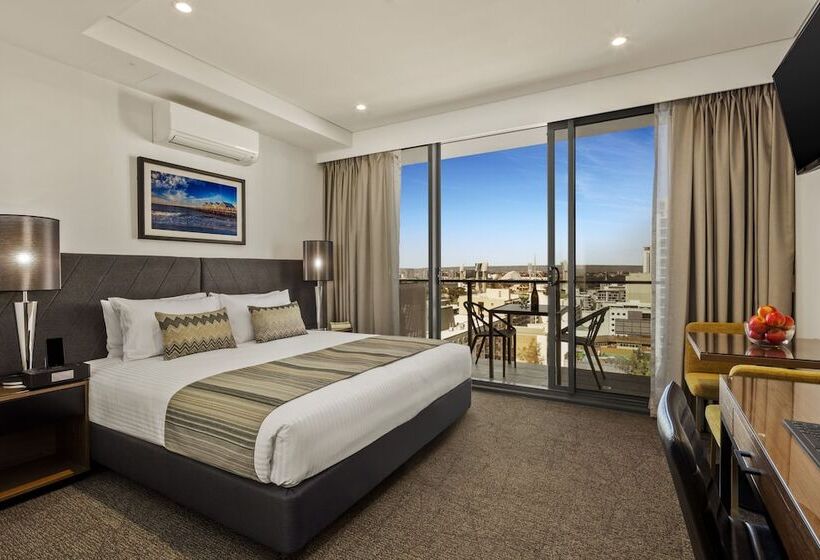 Студио Executive, Quest East Perth