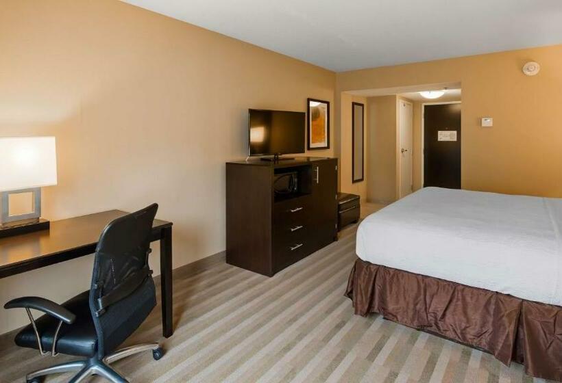 キングサイズベッドのスタンダードルーム, Best Western Plus Thornburg Inn & Suites