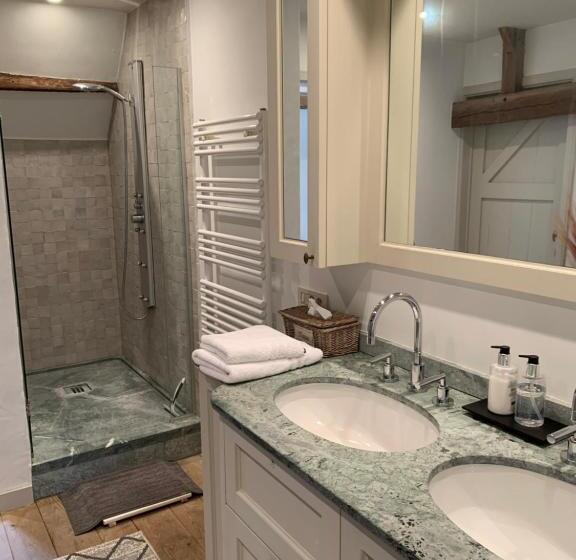 Стандартный Номер Кровать Кинг, Hamiora Wellness B&b