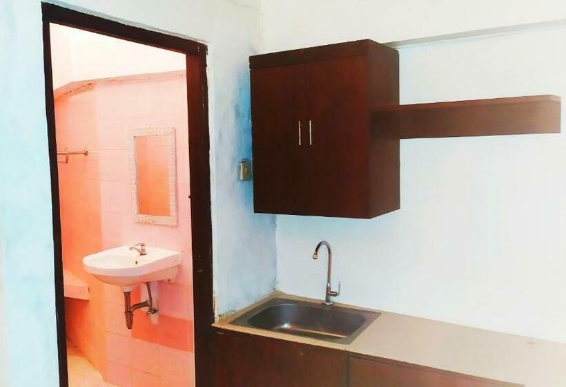 Номер Стандарт Вид на Сад, Nobody Inn Bali At Arya Guest House
