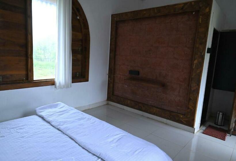Номер Deluxe, Umbartha Resort Naneghat