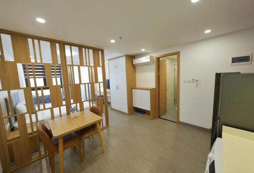 استودیو استاندارد با تخت کینگ, Hsuites Riverside Hotel And Apartment