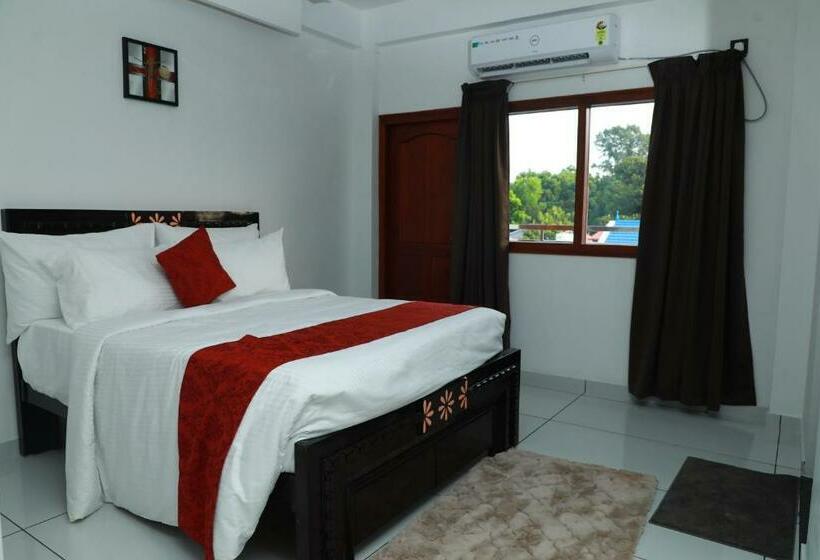 Студия Стандарт, Achoos Residency