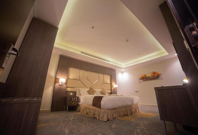Suite 3 Dormitoris, Guest House Hotel Apartments