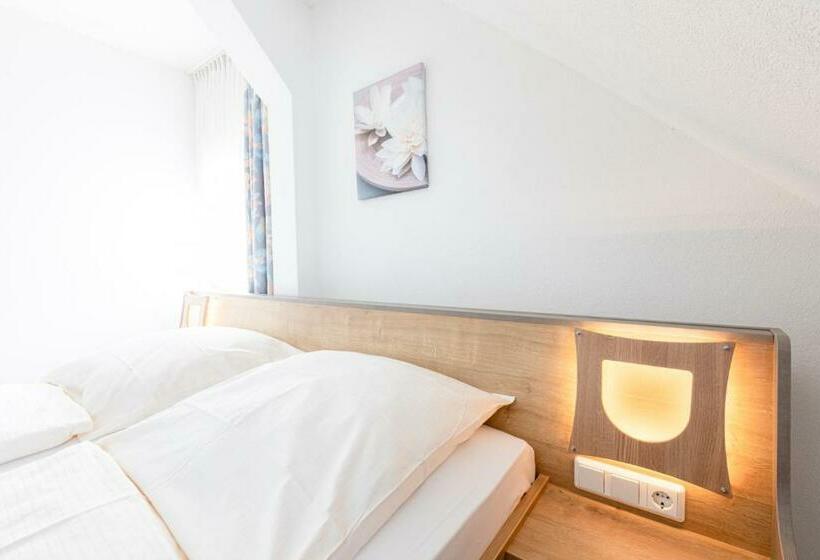 Номер Комфорт, Eydt Kirchheim