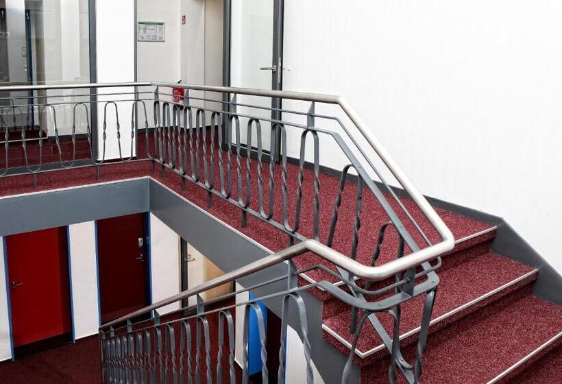 Номер Стандарт Трехместный, Hostel Am Güterbahnhof