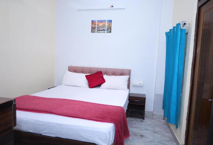 标准间, Sia Taj Hotel I Nearest Taj Mahal I Agra I Couple Friendly