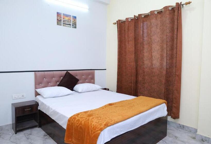 Номер Deluxe Кровать Кинг, Sia Taj Hotel I Nearest Taj Mahal I Agra I Couple Friendly