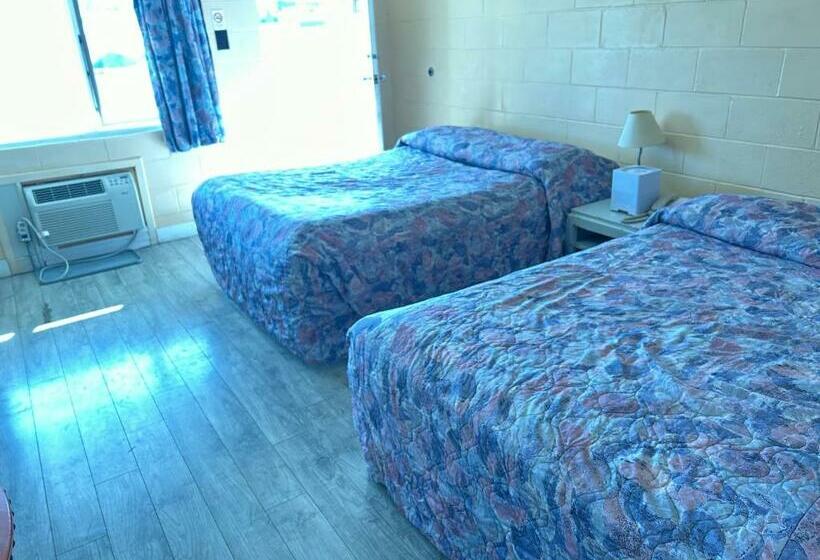 Номер Стандарт, Road Runner Motel Merritt Bc