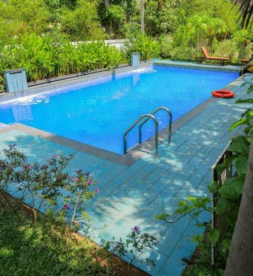 اتاق استاندارد, Malavikas Black Beach Resort