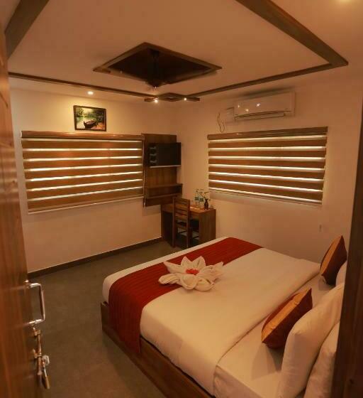 Номер Deluxe, Malavikas Black Beach Resort