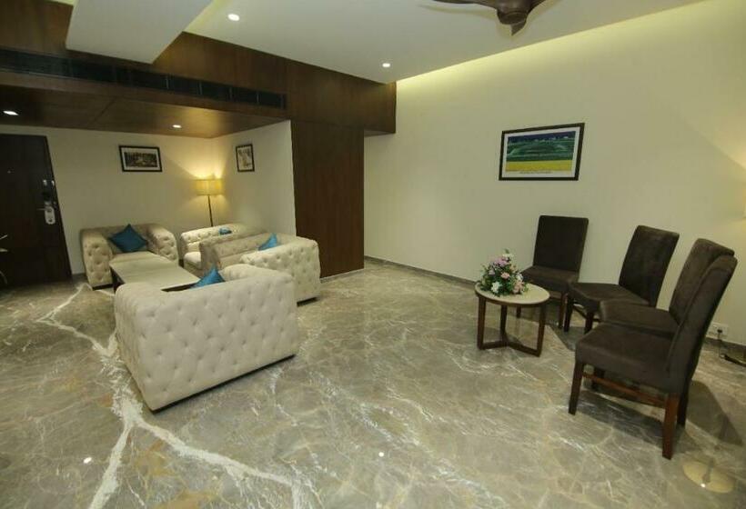 Президентский Люкс, The Ocean Pearl Dharmasthala Ujire