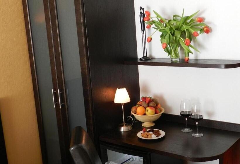 Номер Стандарт, Garni Hotel Moselschild