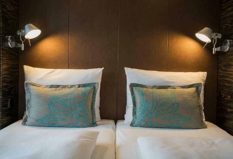 Номер Стандарт, Motel One Bremen