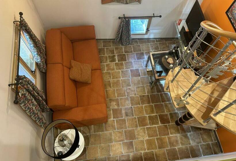 Family Suite, Philadelphia