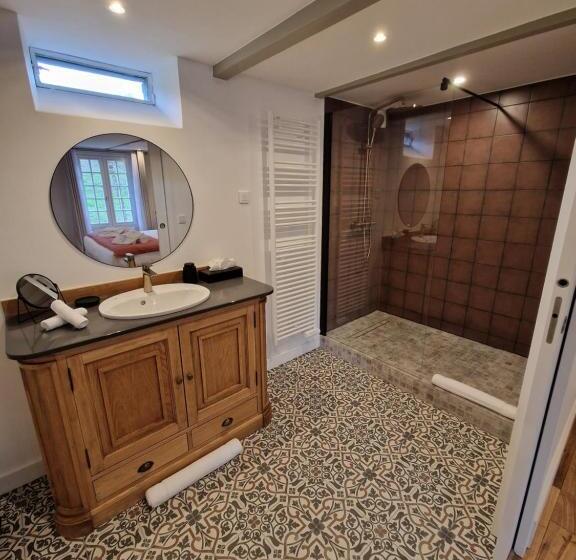 Comfort room with garden view, Au Moulin Saint Nicol   Honfleur