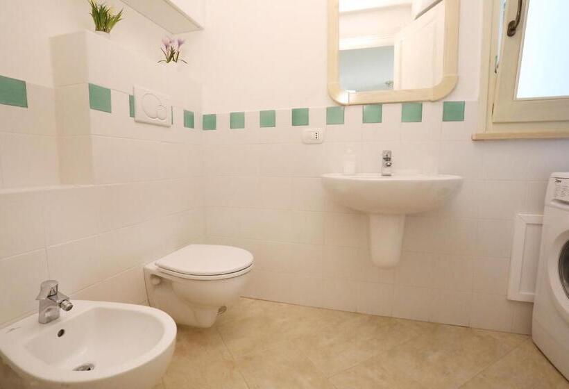 آپارتمان لوکس 1 خوابه, Villa Rosato