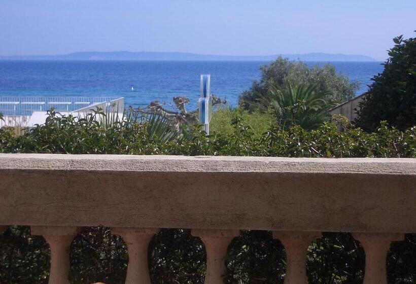 Номер Стандарт Вид на Море, Hôtel Beau Soleil
