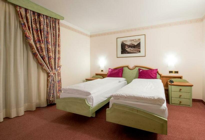 标准间, Albergo Alla Rosa
