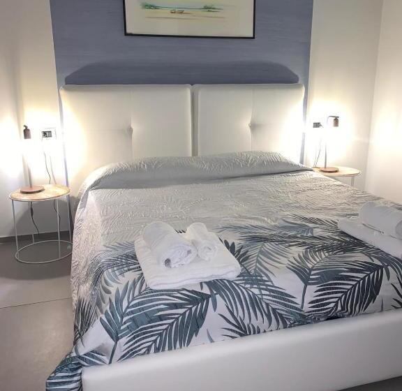 バルコニー付きスタンダードルーム, Albergo Piazza Risorgimento