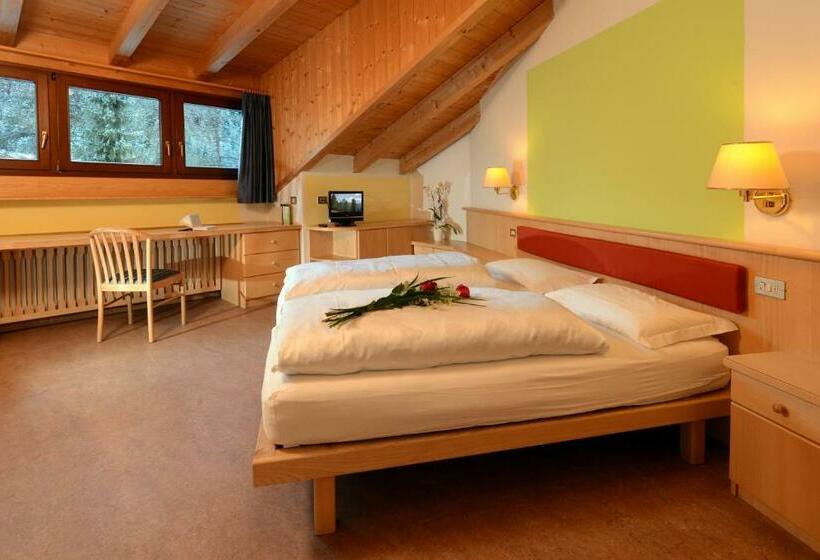 Номер Стандарт, Casa Alpina   Alpin Haus