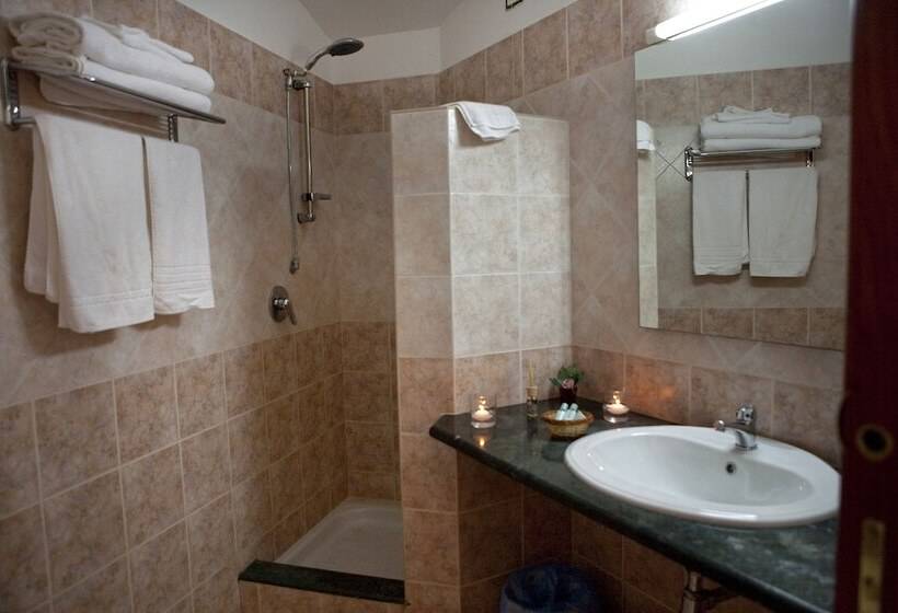 スタンダードトリプルルーム, B&b Puerto Seguro