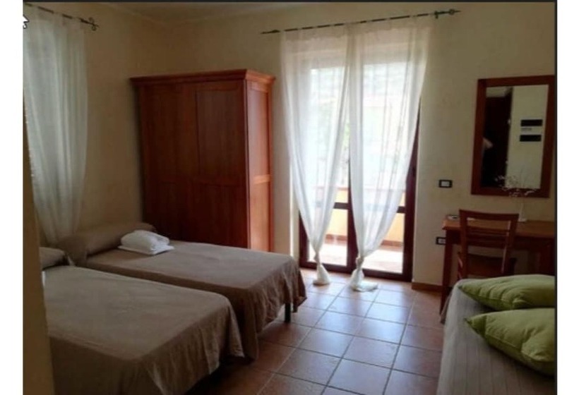 スタンダード４人部屋, B&b Puerto Seguro