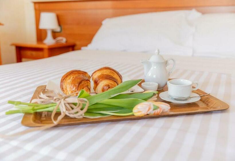 Номер Стандарт, B&b Puerto Seguro