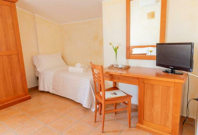 スタンダードトリプルルーム, B&b Puerto Seguro