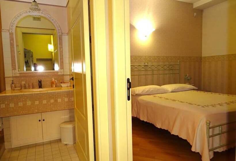 豪华三人间, Villa Gioia Rooms