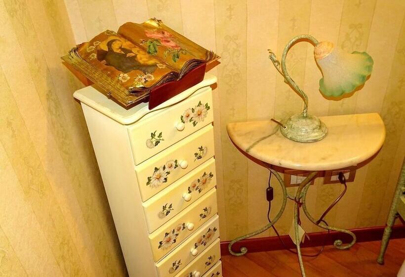 四人豪华间, Villa Gioia Rooms