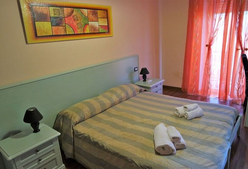 Номер Стандарт, Bosa Guest House