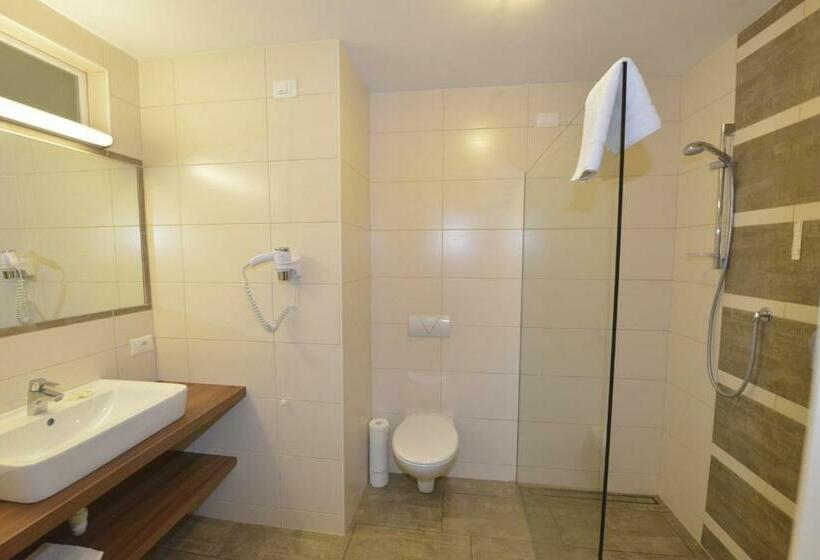 Номер Стандарт, Molaris Lodge