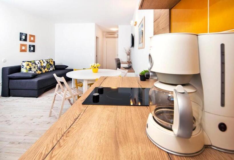 バルコニー付き１ベッドルームアパートメント, Villa Marea