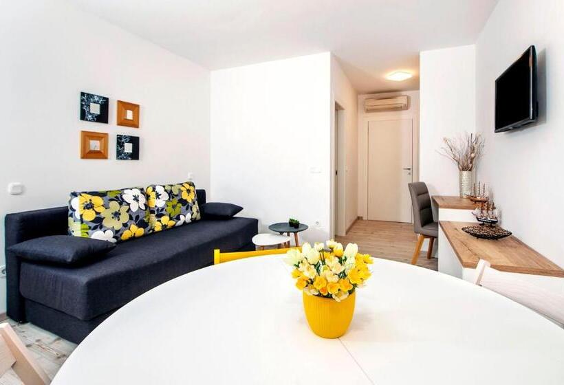 バルコニー付き１ベッドルームアパートメント, Villa Marea