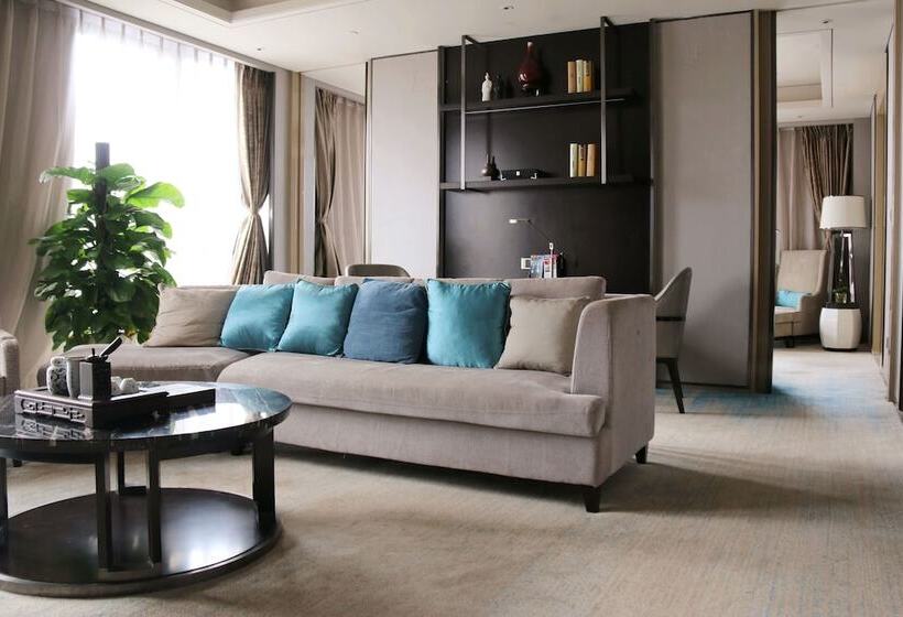 Номер Deluxe, Wanda Realm Jingzhou
