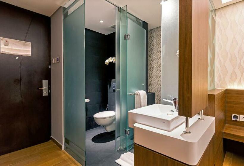 اتاق سوپریور, Infinity8 Bali