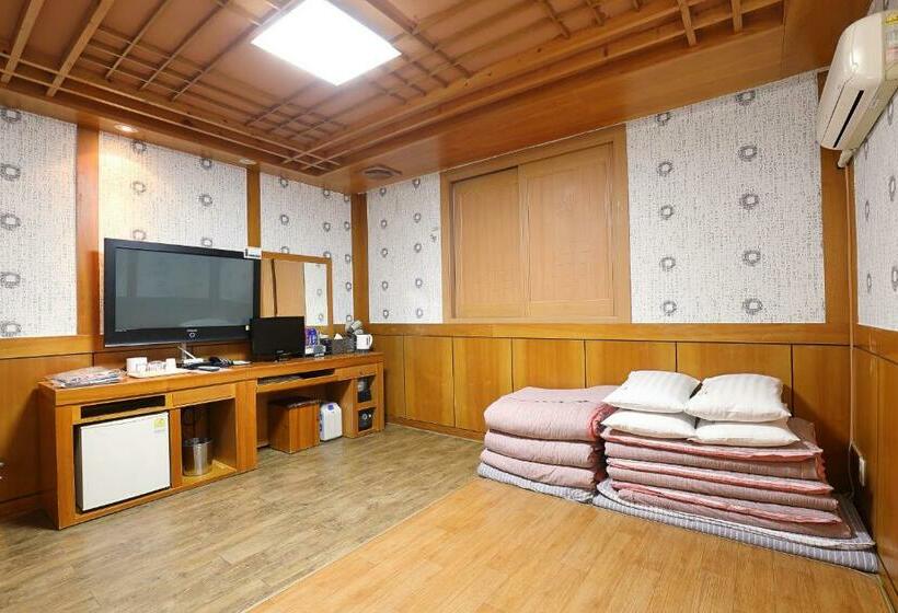 Номер Стандарт, Suncheon Nobless