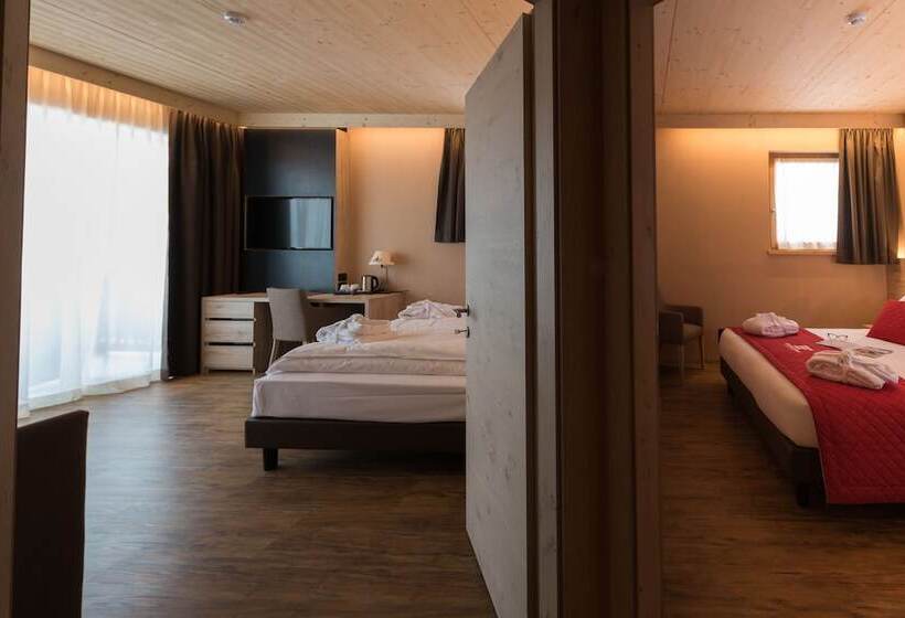 سوئیت دلوکس 2 خوابه, Francesin Active