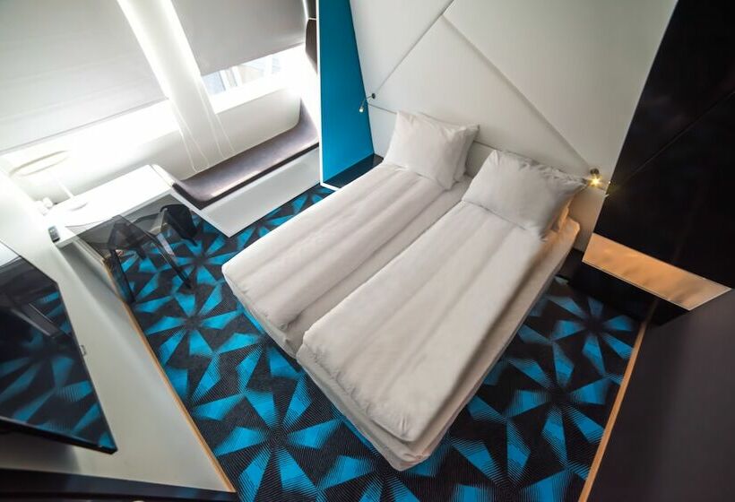 Номер Стандарт, Magic Hotel Solheimsviken