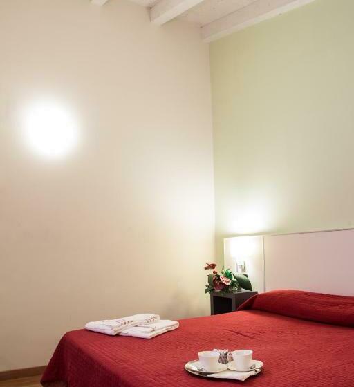 标准间, Motel Giglio