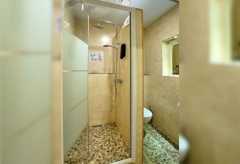 חדר קומפורט, Privilegia
